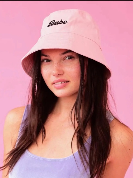 XO Fetti Accessories - Babe Embroidered Pink Bucket Hat and Straws